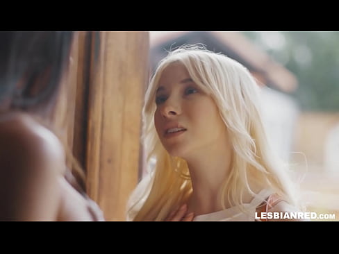 ❤️ U-Girl ufika ekhaya ezinyangeni ezimbalwa kamuva futhi ugcina edla ingquza kasingamama wakhe Ucansi olusezingeni eliphezulu ku-zu.hentaibar-com.ru ❌️